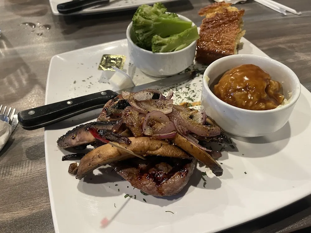 Steak with Mushrooms